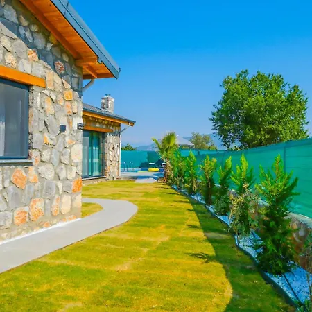 Feriehus Luxury Stone House With Indoor - Outdoor Pools, Turkish Bath And Sauna In Fethiye *